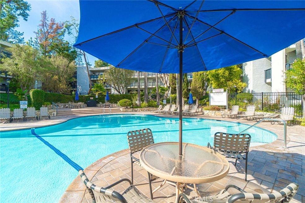 3603 W Hidden Ln unit 317, Rolling Hills Estates, CA 90274 - photo 1