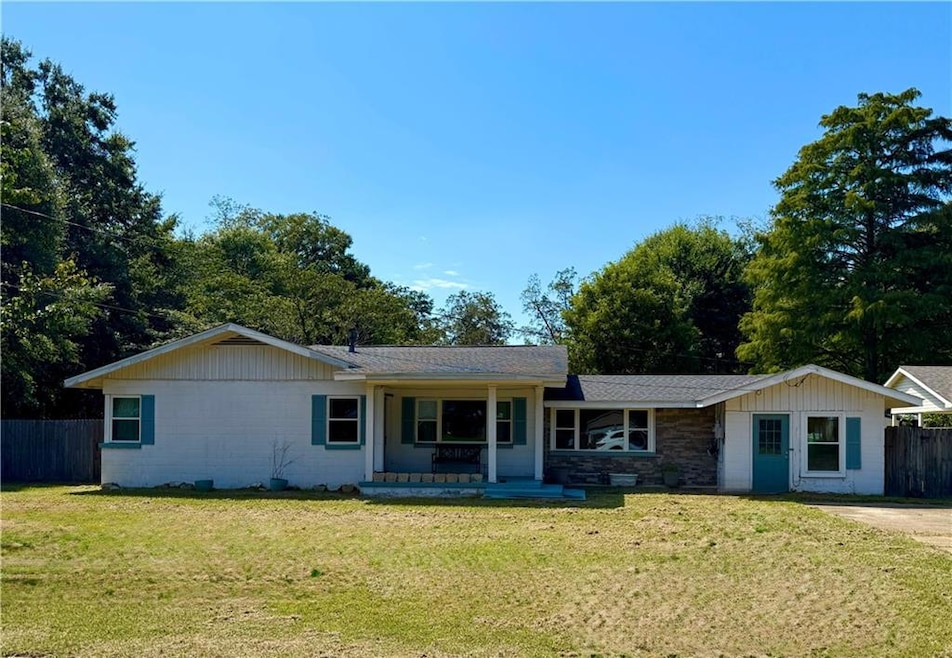 19747 N 4th St, Citronelle, AL 36522 - photo 1