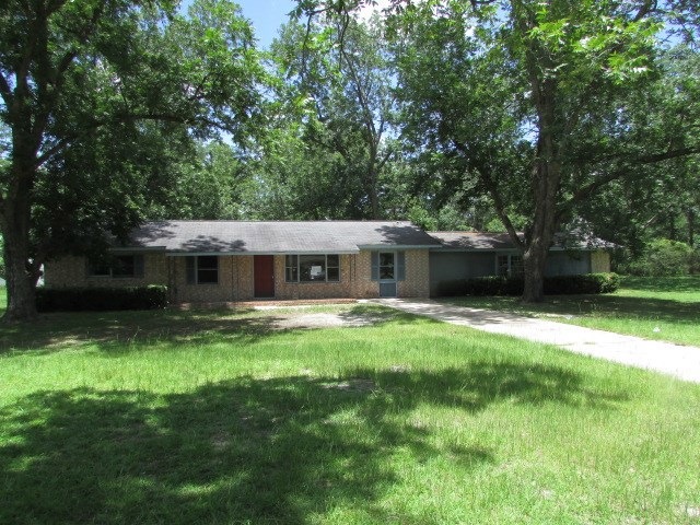 11 E Kelly Ln, Hazlehurst, GA 31539 - photo 1