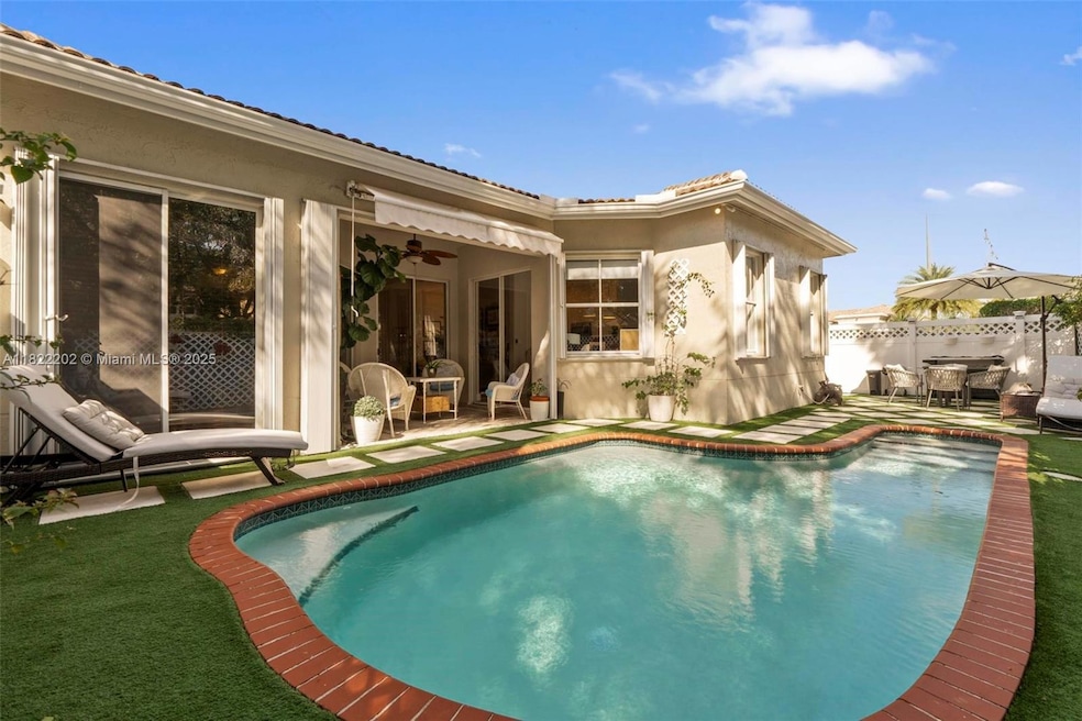 For Sale $849,900 • Co-Listing Agent
