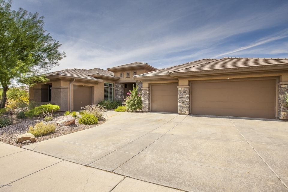 Elevation 4 Car garage