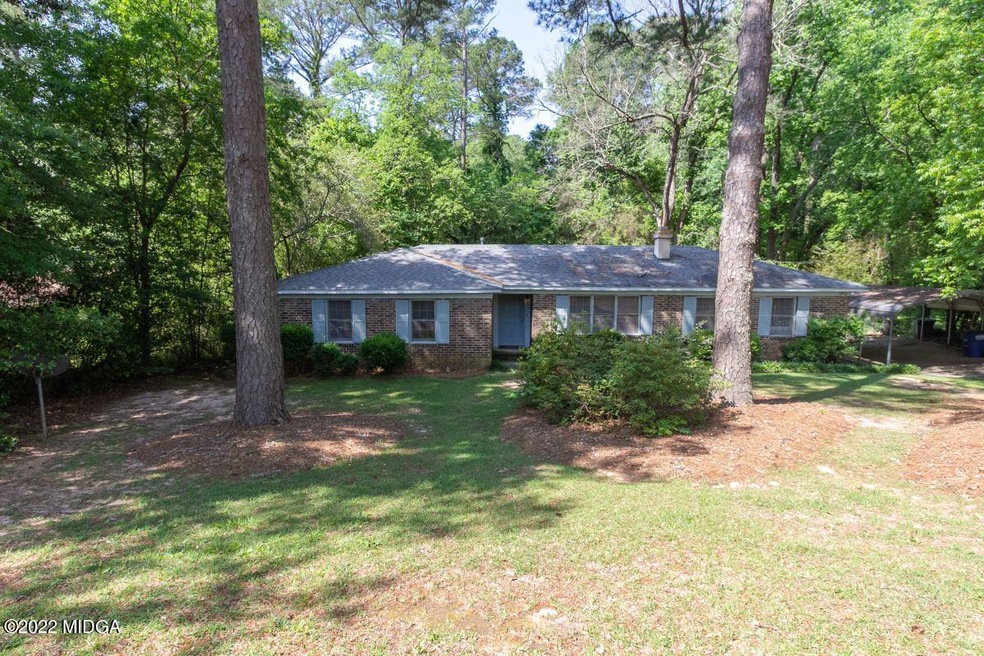 1012 Glenbrook Rd, Macon, GA 31210 - photo 1