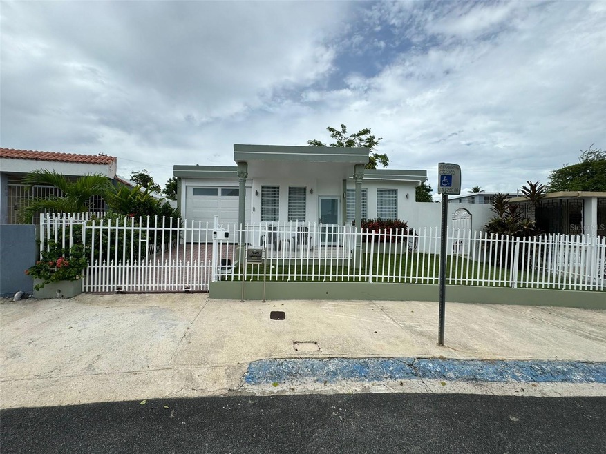 28 Calle Cereza unit H-28, Bayamon, PR 00956 - photo 1