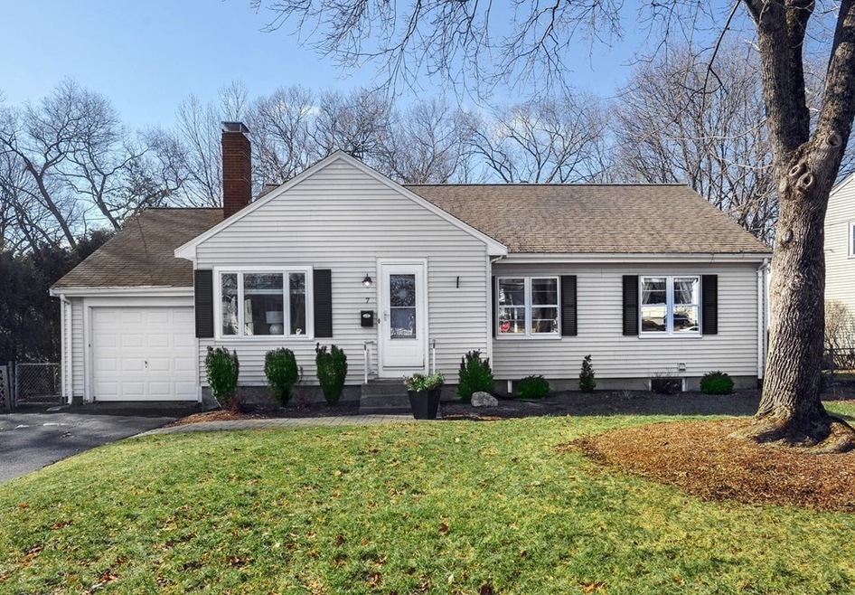 7 Spring St, Weymouth, MA 02188 - photo 1