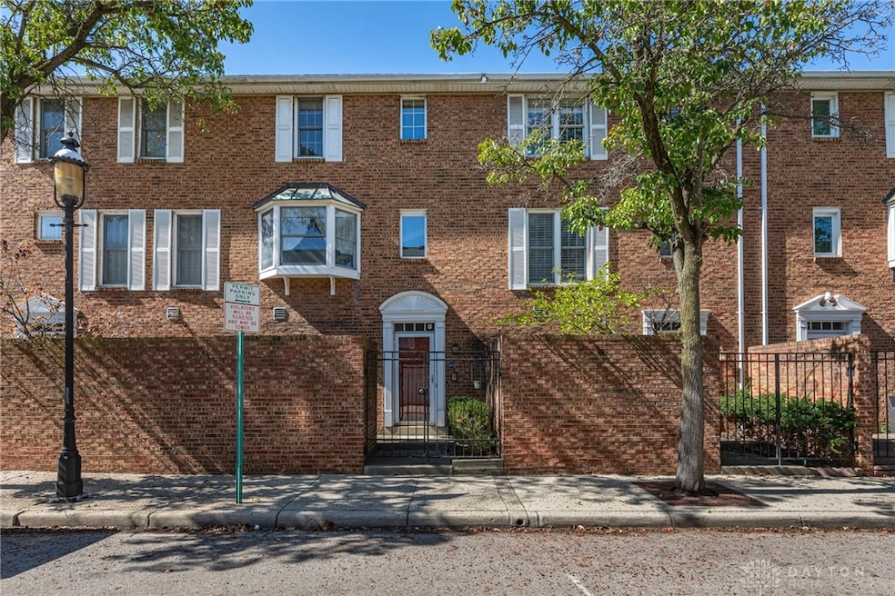 For Rent $1,600/month