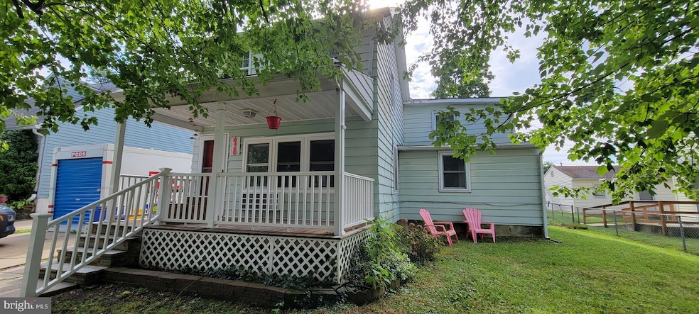 420 Lafayette Ave, Catonsville, MD 21228 - photo 1
