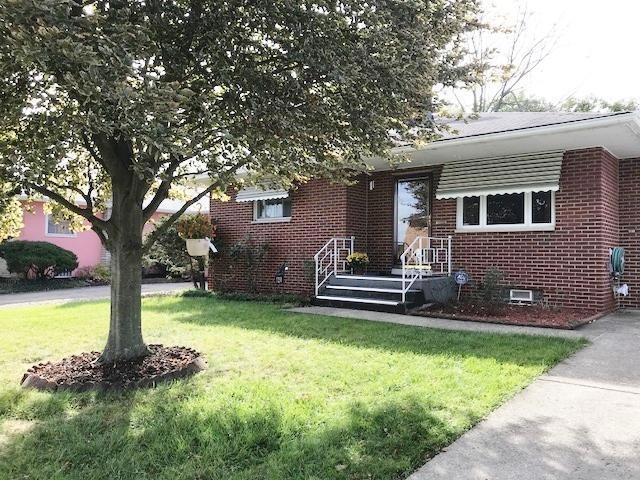 1211 Ellsworth Ave