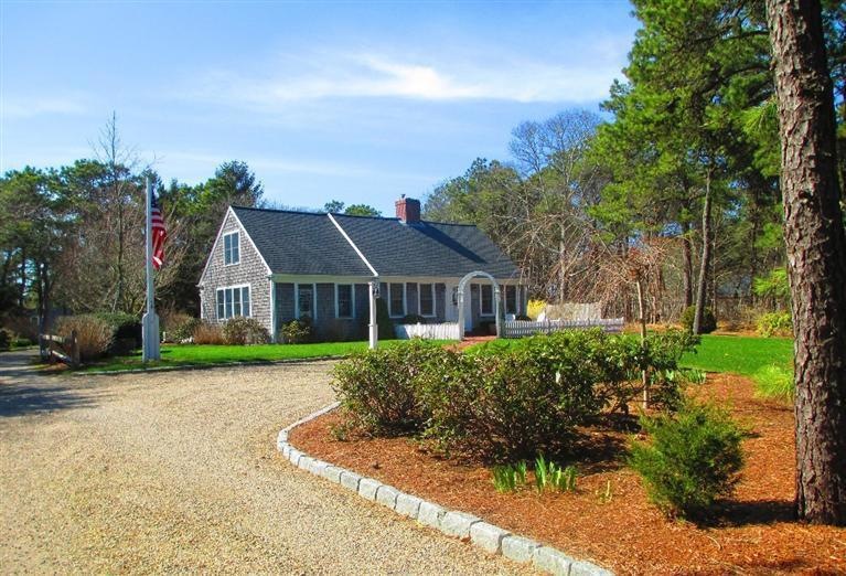 27 Loring Ave, West Dennis, MA 02670 - photo 1