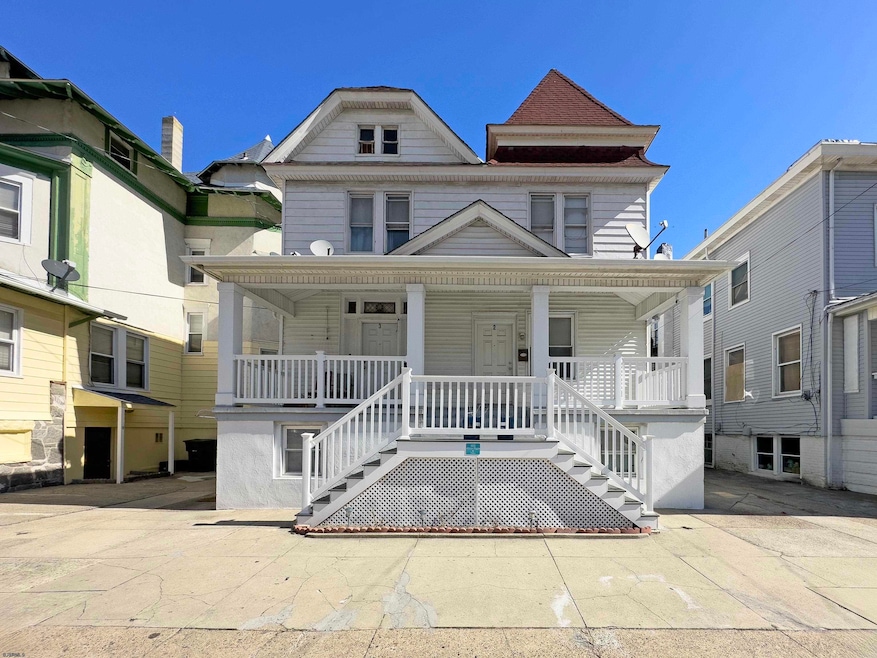 For Sale $599,000 • Co-Listing Agent