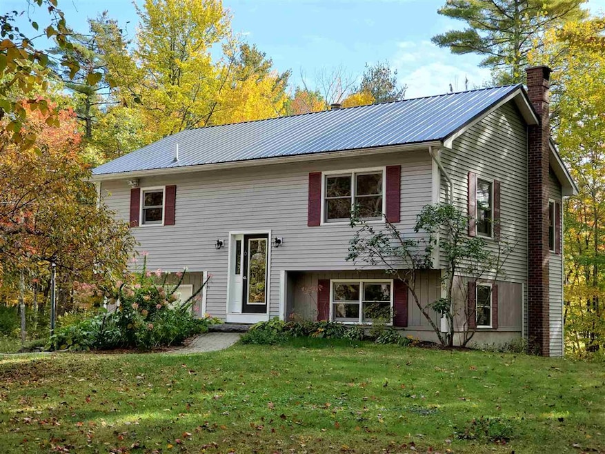 6 Port Wedeln Rd, Wolfeboro, NH 03894 - photo 1