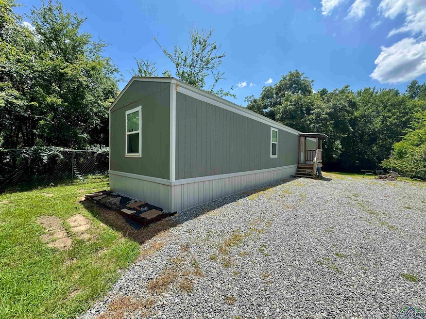 For Rent $1,600/month