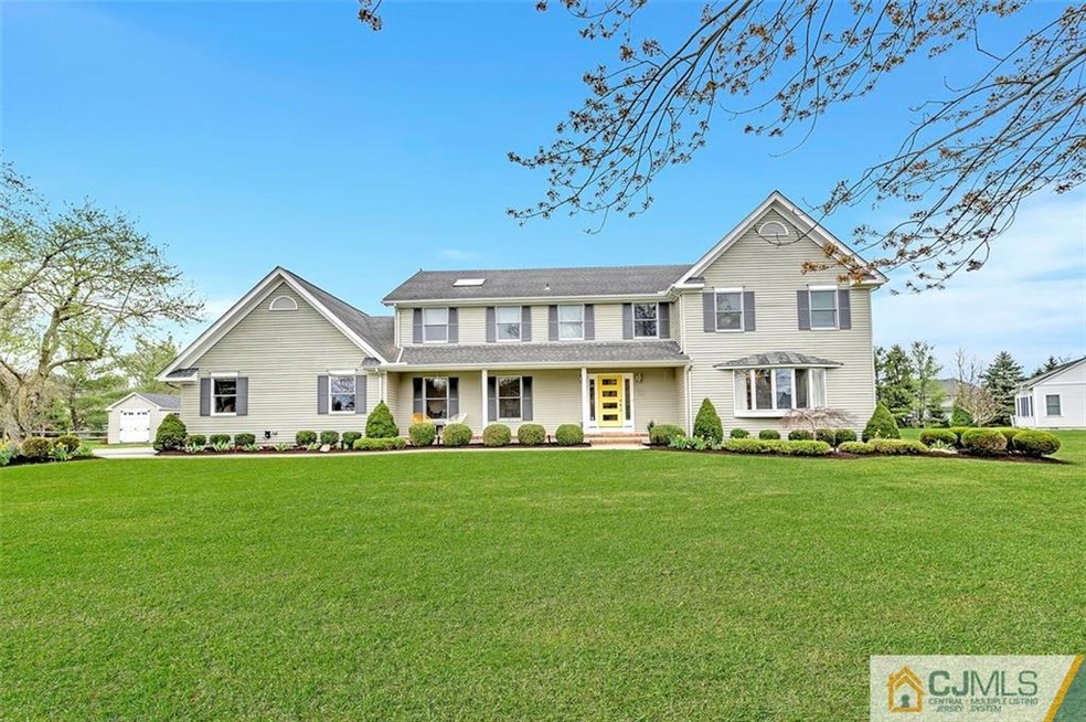 12 Parkview Rd, Cranbury, NJ 08512 - photo 1