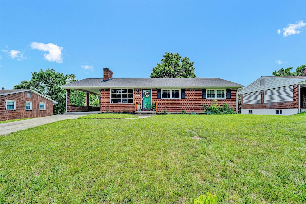 1526 Carrollton Ave