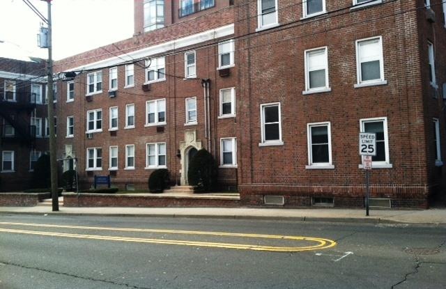 82 Forest St unit B1, Stamford, CT 06901 - photo 1