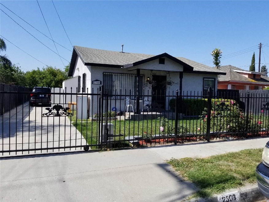 2308 E 124th St, Compton, CA 90222 - photo 1