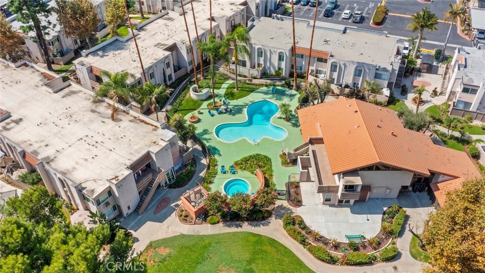 212 S Kraemer Blvd unit 709, Placentia, CA 92870 - photo 1