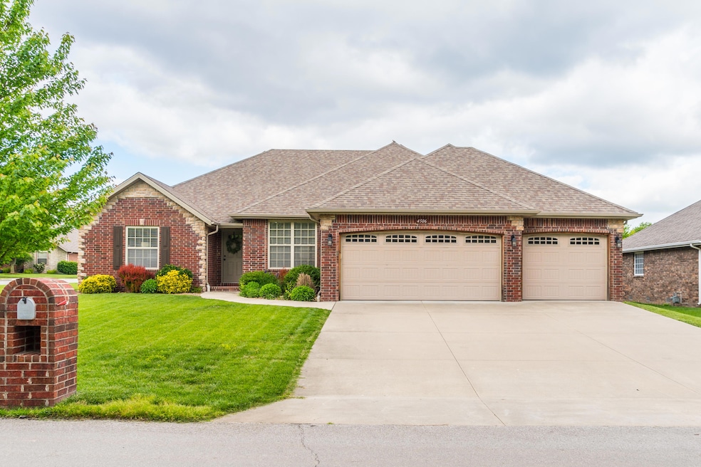 4506 S Meadowlark