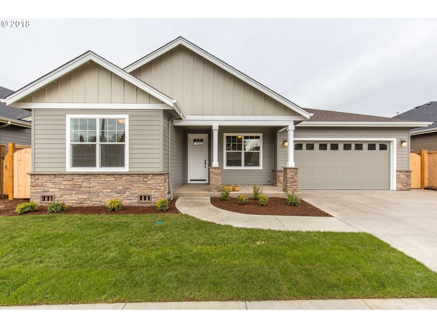 135 Grizzly Ave, Eugene, OR 97404 - photo 1