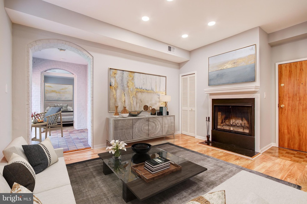 618 F St NE unit 5, Washington, DC 20002 - photo 1