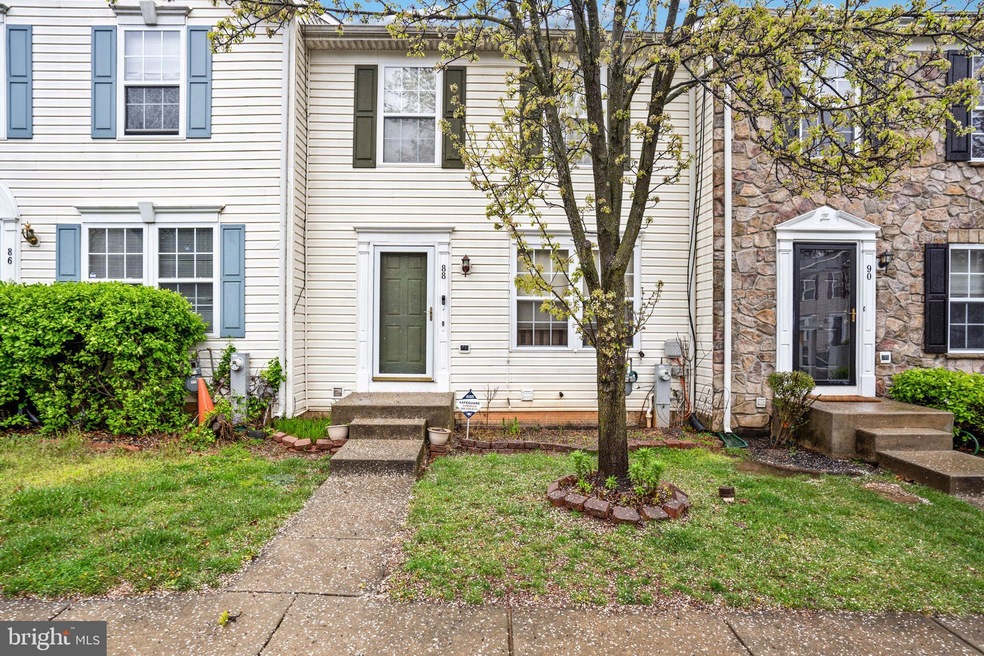 88 Gwynnswood Rd, Owings Mills, MD 21117 - photo 1