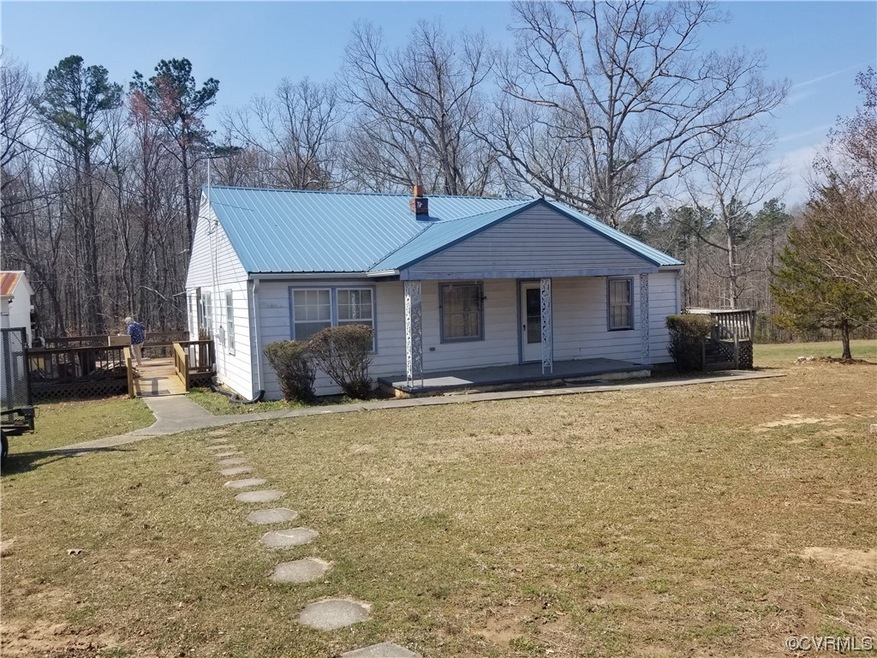 775 Gallion Town Rd, Victoria, VA 23974 - photo 1