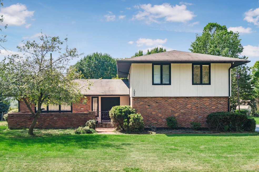1089 Barberry Ln, Columbus, OH 43213 - photo 1