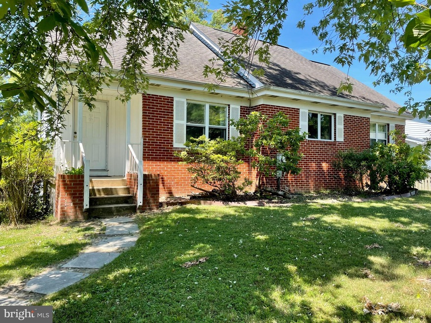 1303 Casho Mill Rd, Newark, DE 19711 - photo 1