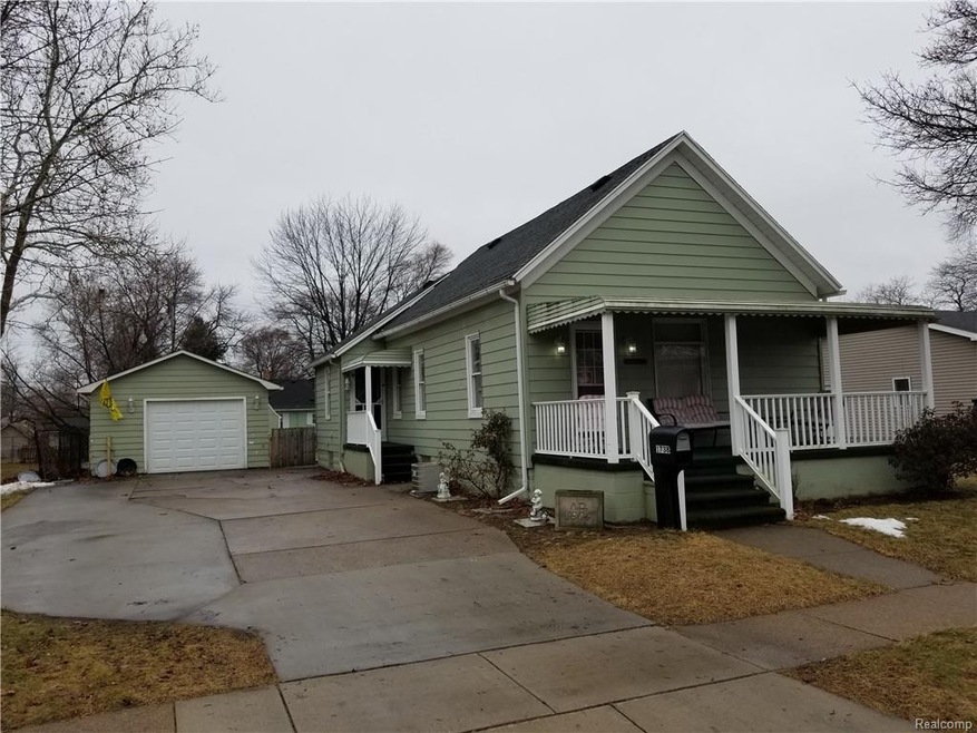 NICE 3 BEDROOM NORTHEND RANCH
