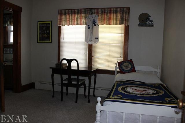 420 Mason St, Chenoa, IL 61726 - photo 1