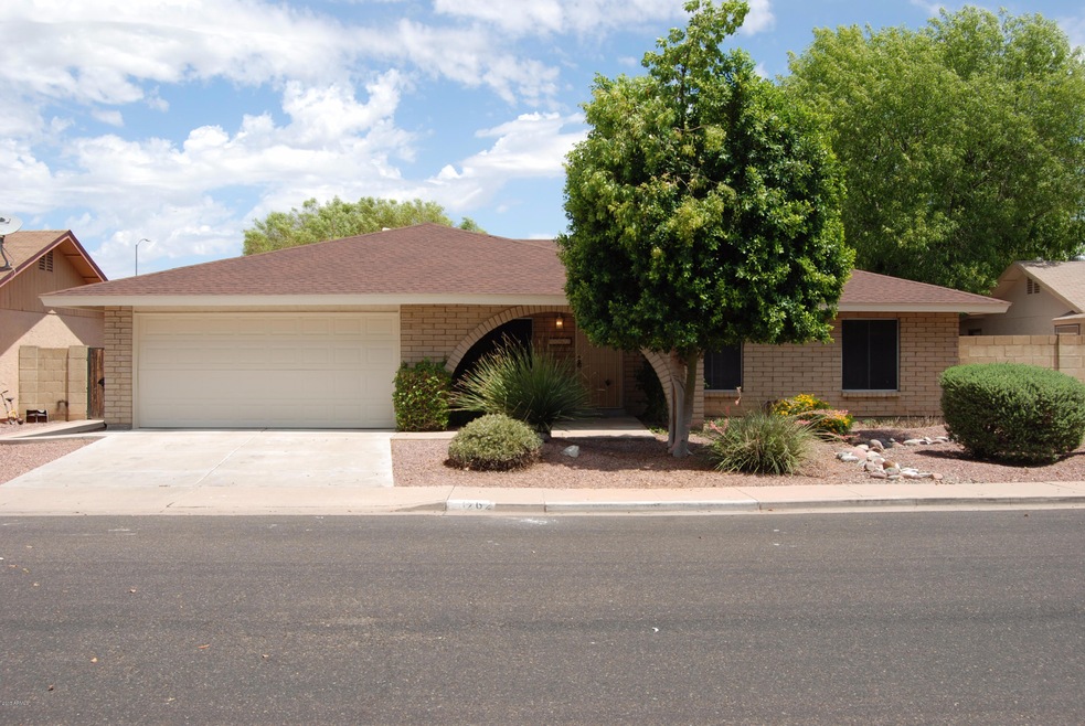 1262 W Mendoza Ave, Mesa, AZ 85202 - photo 1