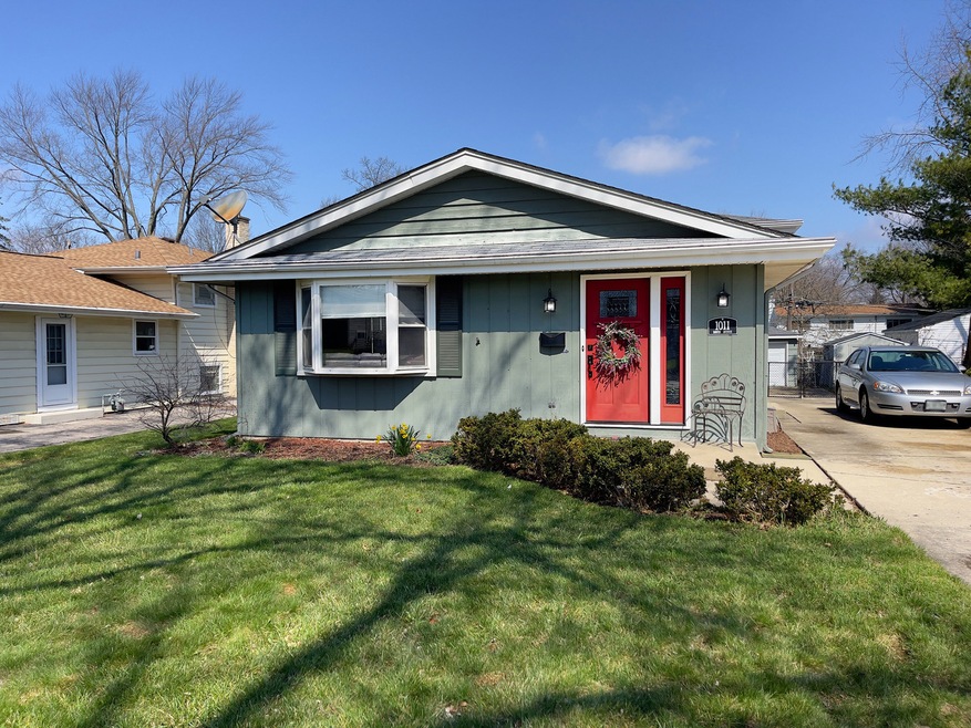 1011 Dawes Ave, Wheaton, IL 60189 - photo 1