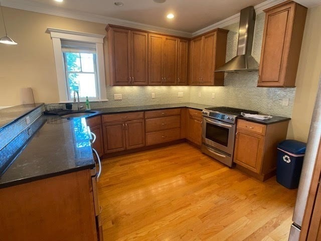 597 E 7th St unit 1, Boston, MA 02127 - photo 1