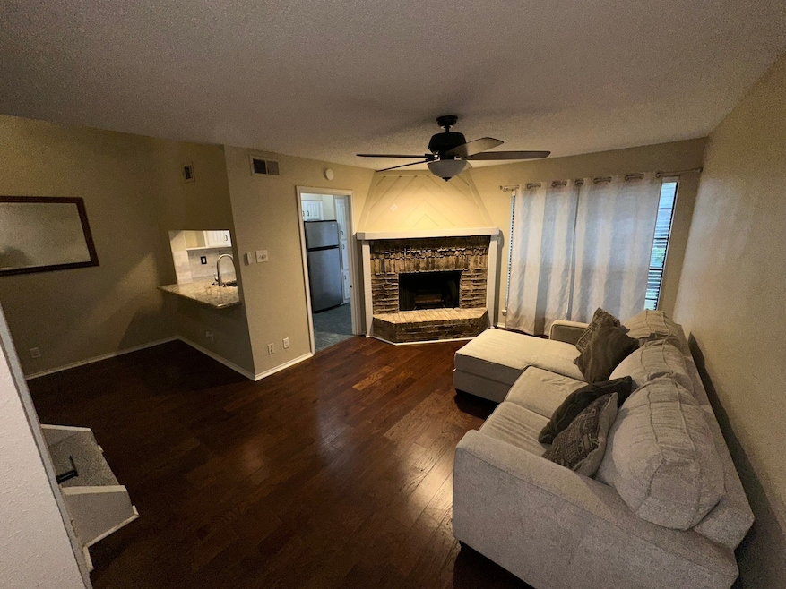 5200 Martel Ave unit 35C, Dallas, TX 75206 - photo 1