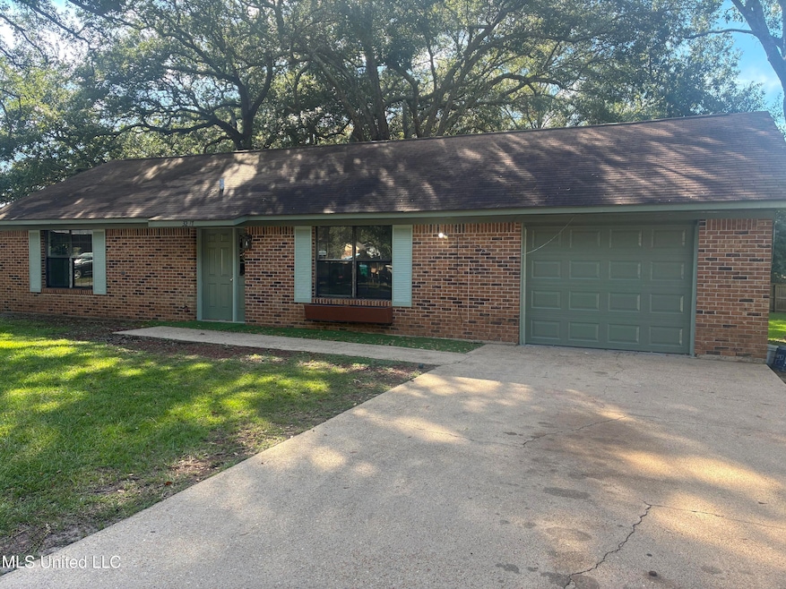 3217 Milstead Rd, Gautier, MS 39553 - photo 1