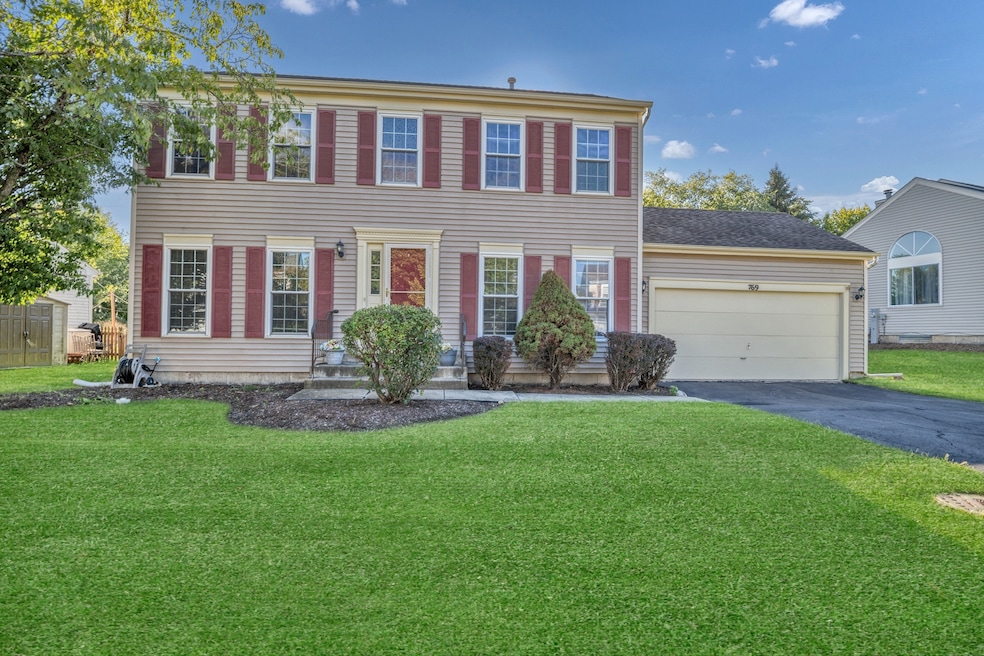 769 White Pine Cir, Lake In the Hills, IL 60156 - photo 1