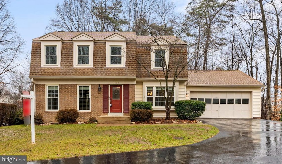 8823 Shadowlake Way, Springfield, VA 22153 - photo 1