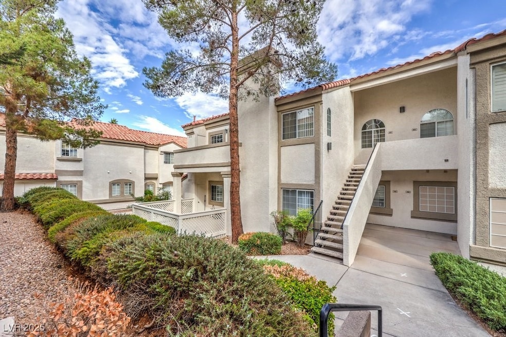 356 Seine Way unit 421, Henderson, NV 89014 - photo 1