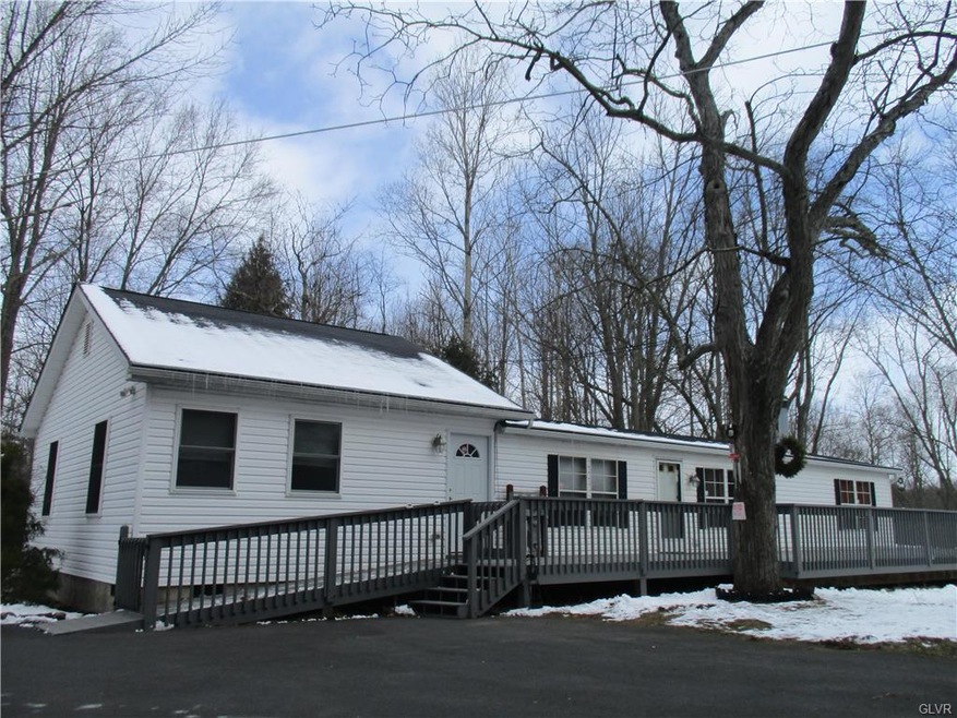 170 Hickory Ln, Saylorsburg, PA 18353 - photo 1