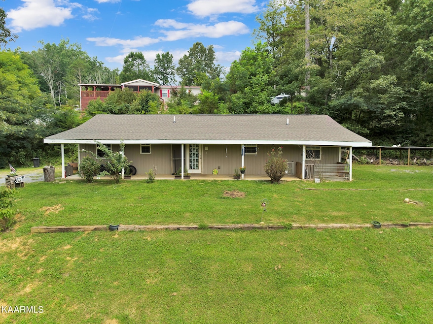 204 Meadowlark Cove Rd, Sevierville, TN 37876- Homes.com