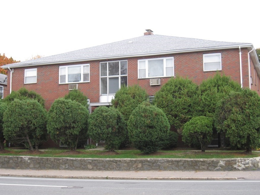 980 N Main St unit 11, Randolph, MA 02368 - photo 1