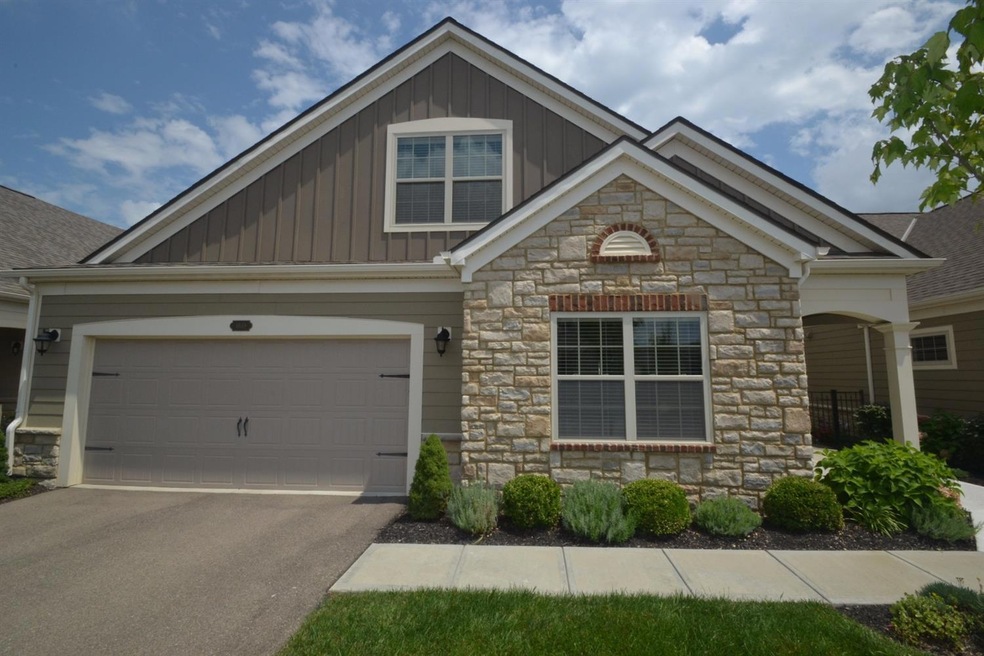 6649 Liberty Cir, West Chester, OH 45069 - photo 1