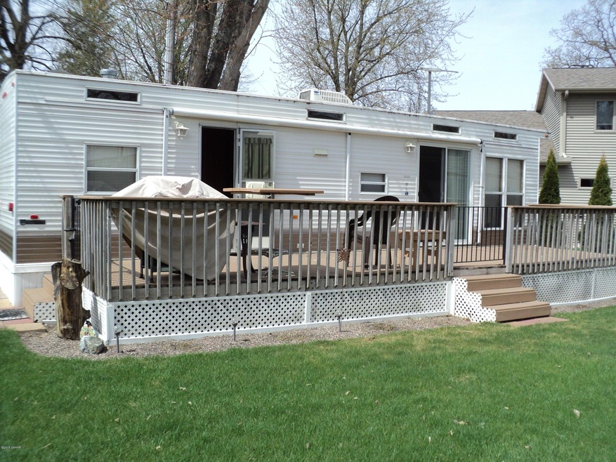 Trailer View