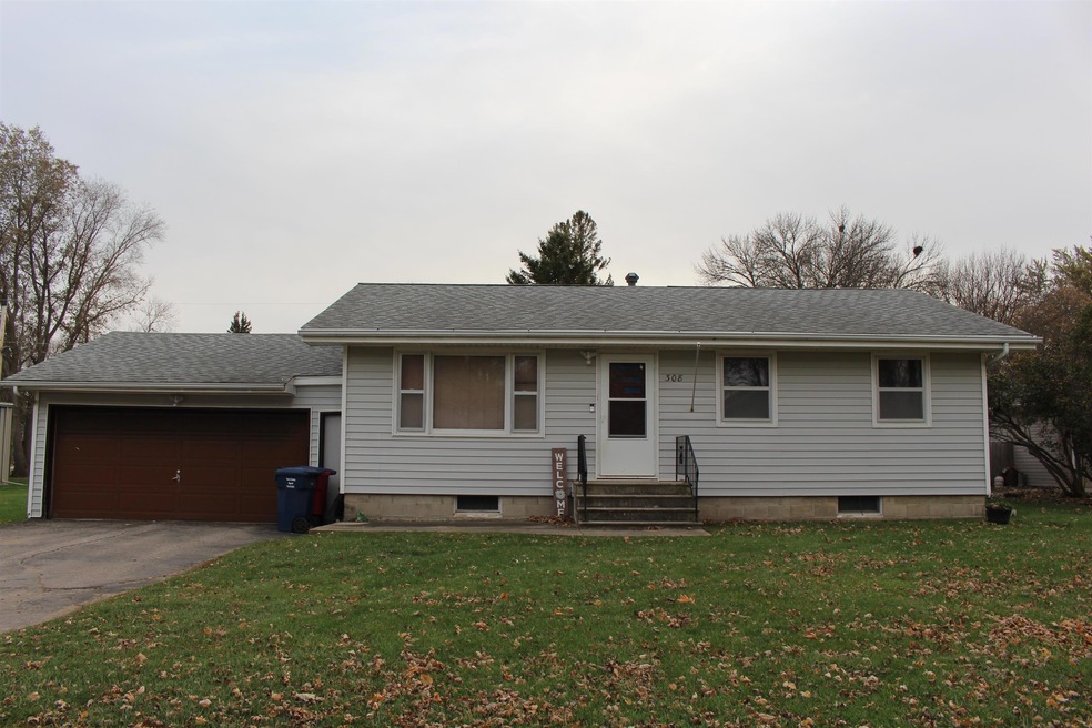 308 Main St, Spencer, IA 51301 MLS 231298