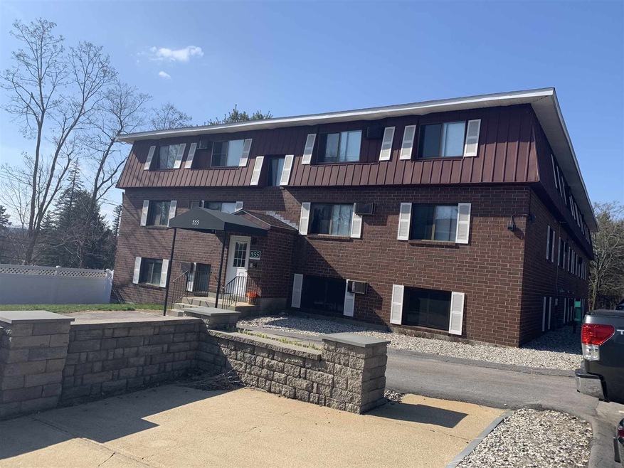 555 Calef Rd unit 6, Manchester, NH 03103 - photo 1