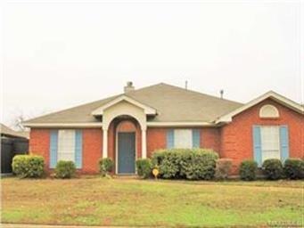 Cute curb appeal and great area!