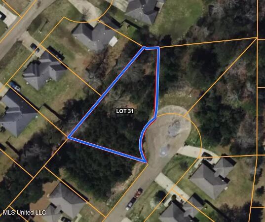 Pending $5,000 • Co-Listing Agent