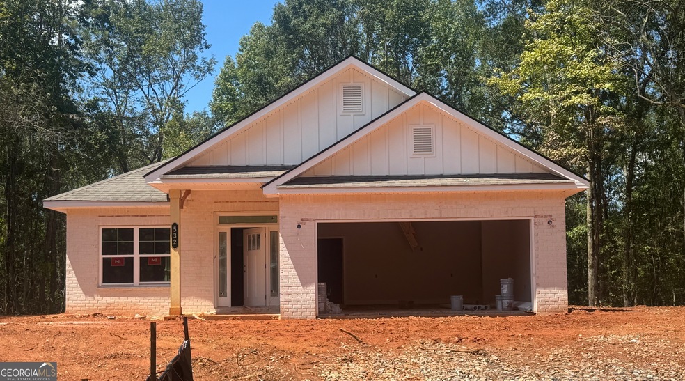 532 Walnut Creek Pkwy, Pendergrass, GA 30567 - photo 1