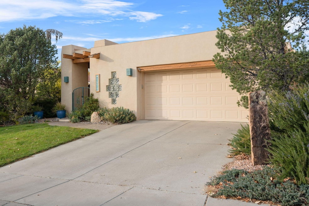 Pending $685,000 • Co-Listing Agent