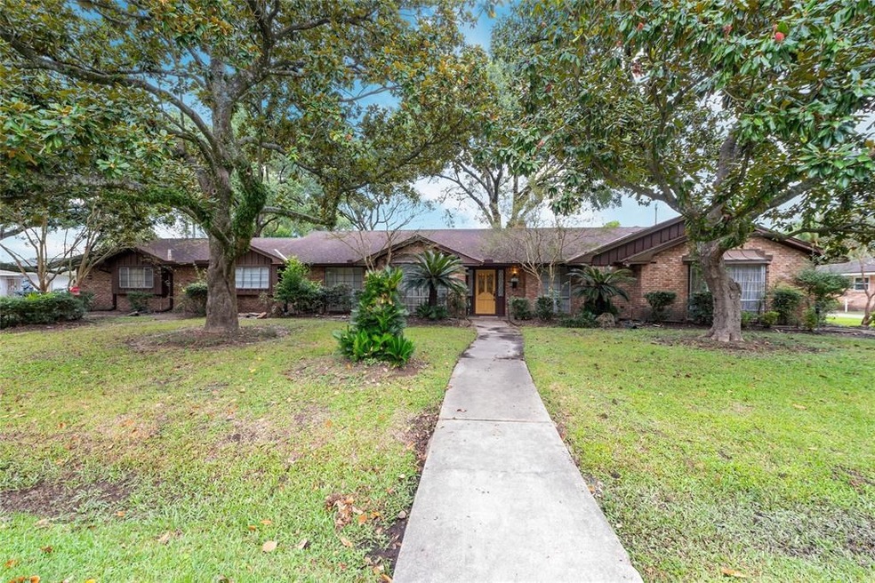 1222 Del Norte St, Houston, TX 77018 - photo 1