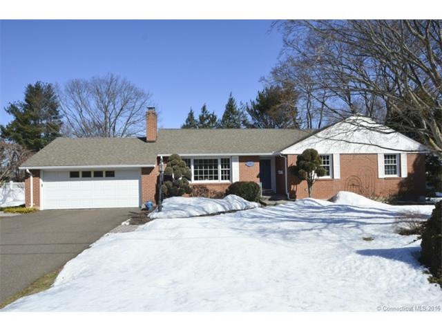 Welcome to 35 Hang Dog Lane, Wethersfield, CT